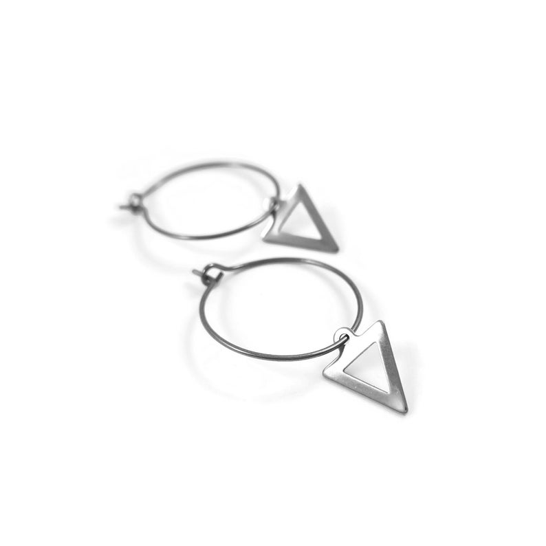 Triangle hoop earrings, Pure implant grade titanium for sensitive ears, Minimalist geometric earrings immagine 1