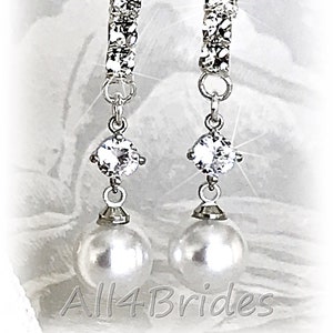 Pearl and crystal dangle earrings, wedding bridal earrings, pearl earrings.