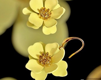 Flower earrings, Yellow flowers drop earrings, gold and yellow spring summer earrings