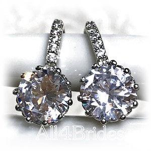 Wedding bridal crystal earrings, bridesmaids crystal earrings.  Wedding jewelry