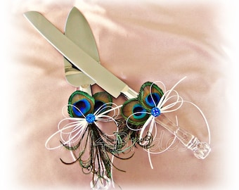 Peacock wedding cake knife and serving set, peacock feathers wedding decorations.