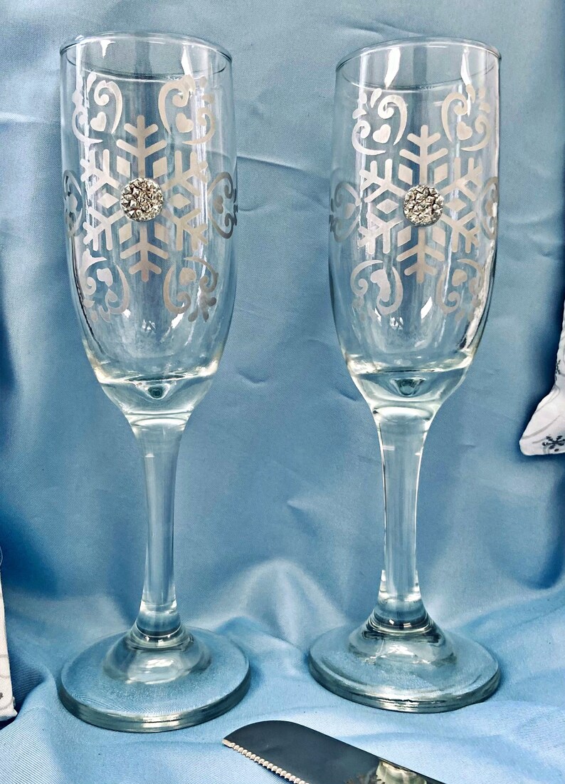 Snowflake Wedding Champagne Glasses and Cake Cutting Set Etsy