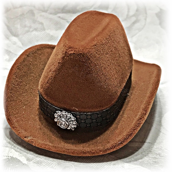 Ring box, Cowboy hat wedding, proposal, engagement ring holder box.