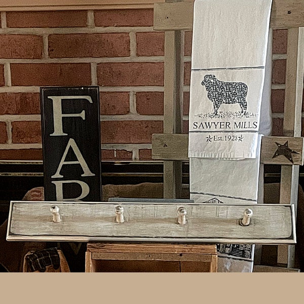 Primitive Peg Rack Etsy
