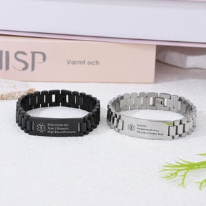 Gepersonaliseerde medische waarschuwingsarmband titaniumstaal, gegraveerde ID-armband voor heren, ICE-gegraveerde contact medische band voor volwassenen, medisch polsbandje