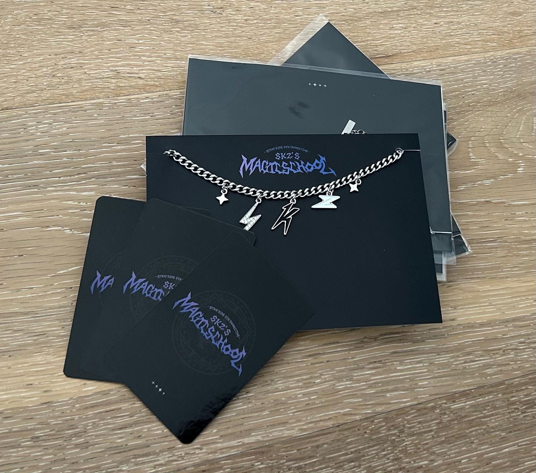Stray Kids Charm Bracelet & Photocard Set Official