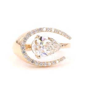 1.50Ct Pear Lab Grown Diamond Engagement Ring, Side Round Diamond Ring, 10K 14K 18K Fine Gold, Wedding, Gift Solitaire Ring,  Anniversary