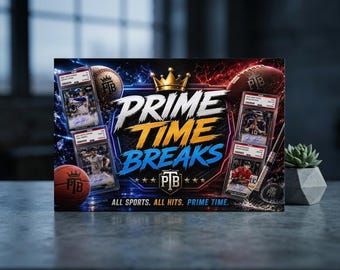 Peut inclure: Image promotionnelle pour "Prime Time Breaks" avec des cartes de sport, un ballon de baseball, un ballon de football américain et un ballon de basket-ball. Le texte comprend "Prime Time Breaks" et "All Sports. All Hits. Prime Time."