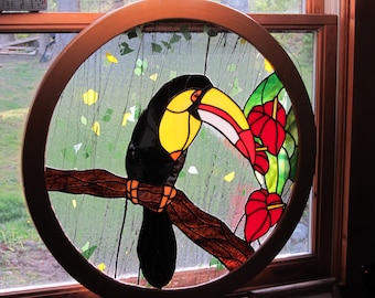 Toucan stained glass window, SHIPPING included