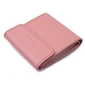 Cartera pequeña de cuero rosa claro para mujer, tarjetero, monedero, monedero, billetera magnética plegable, cuadrada y compacta.