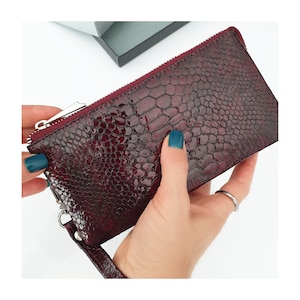 Cartera roja cereza con estampado de pitón para mujer, cartera brillante, cartera grande de piel para mujer con tarjetero, monedero, carteras burdeos para mujer