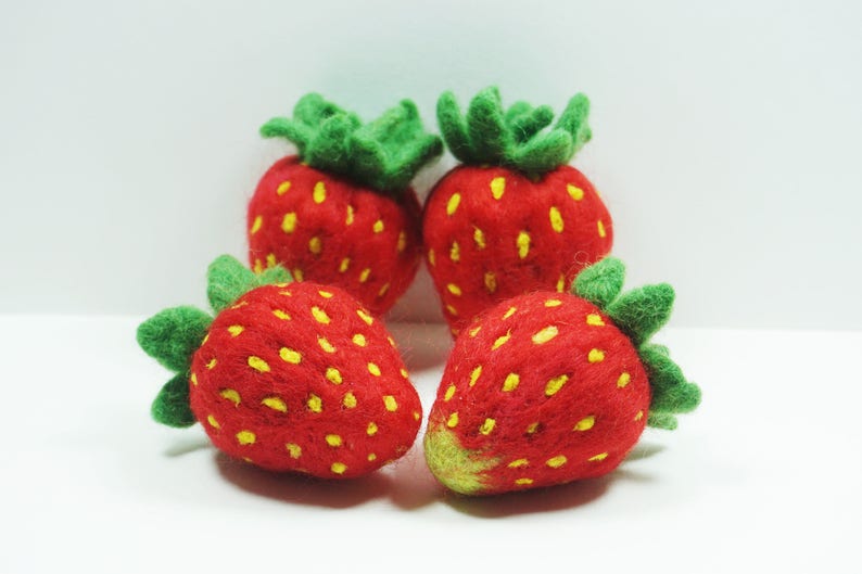 Strawberry Extra Large Needle Felted Felted Fruit Needlefelt Strawberries Felt Strawberry Kitchen Decor Soft Sculpture image 4
