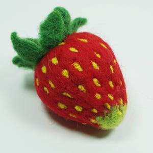 Strawberry Extra Large Needle Felted Felted Fruit Needlefelt Strawberries Felt Strawberry Kitchen Decor Soft Sculpture image 2