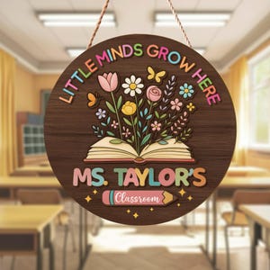 Presentes fofos para professores, enfeite de porta 3D para professores, placa de boas-vindas para a sala de aula, presente de volta às aulas, placa personalizada com o nome do professor, decoração floral para a sala de aula