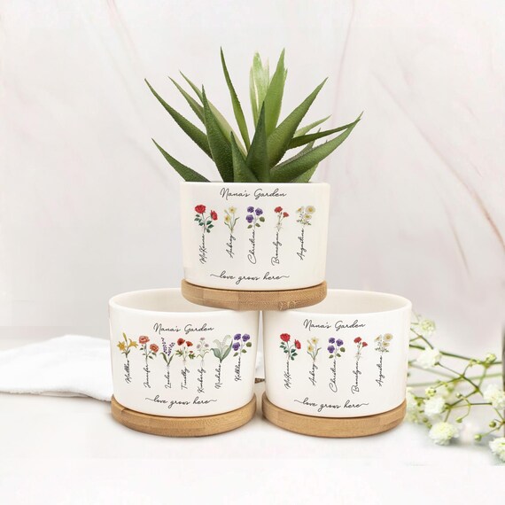 Personalisierter Nana's Garten Blumentopf, Geburtsmonat Blumengeschenk für Oma, Geburtstagsgeschenk von Enkelkindern, Benutzerdefinierter Namentopf, Muttertagsgeschenk