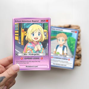 Tarjeta personalizada de regreso a clases para niños, tarjeta escolar con foto personalizada estilo anime, etiqueta para mochila, recuerdo del primer día, regalo para niños.
