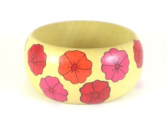 Wood Bracelet Bangle - hand painted Flowers - Vintage Boho Hippie Jewelry