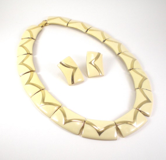Enamel Necklace Earrings Set - Vintage Gold Cream… - image 3