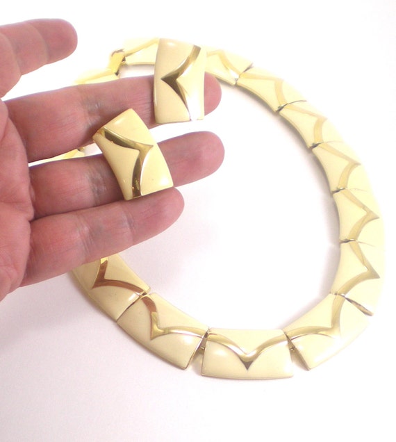 Enamel Necklace Earrings Set - Vintage Gold Cream… - image 5