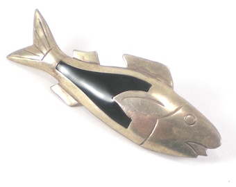 Fish brooch pin vintage Taxco Mexico eagle 3 mark sterling silver black enamel fish brooch pin collectable jewelry