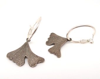 Boucles d'oreilles feuilles de ginkgo, bronze argenté, symbole japonais, cadeau de mariage, boucles demoiselle d'honneur, lesbijouxdebull