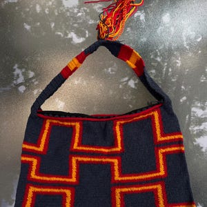 Hand woven bag (Bilum) from Papua New Guinea