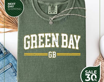 Comfort Colors® Green Bay Football Shirt | Retro Green Bay Football Tshirt | Greenbay Football Shirts | Vintage Green Bay Tee | Women & Men