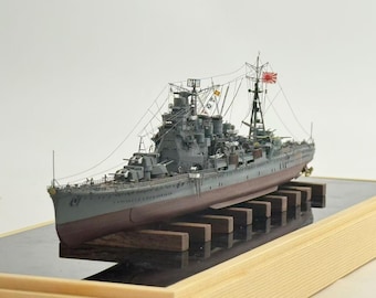 Maquette Aoshima 1/700 - Porte-hydravions Japonais Chitose #504 - Occasion, Complet
