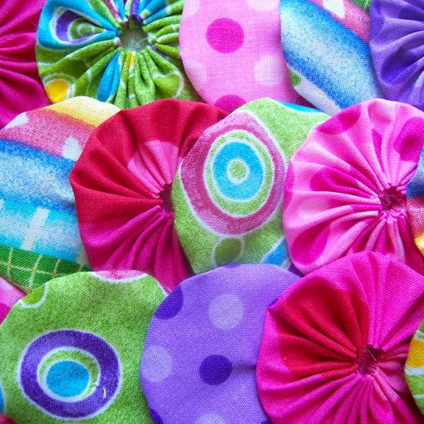 25 RETRO POP BRIGHTS Fabric 2 Inch  Yo Yo Applique Trim Barrette Altered Art Supplies