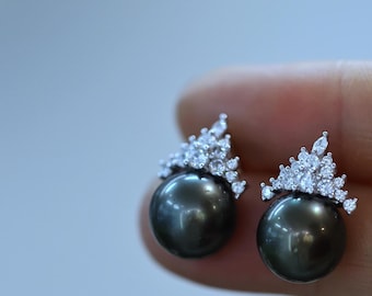 Tahitian Black Pearl Stud Earrings: S925 Silver, Zirconia