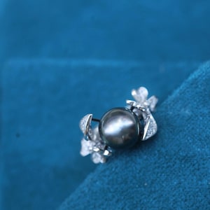 Tahitian Black Pearl Ring, S925 Silver Ring, Floral Ring, Vintage Pearl Statement Ring, Anniversary Gift for Her, Handmade Pearl Ring