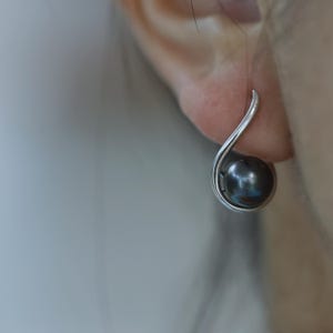 Tahitian Pearl Stud Earrings: S925 Silver Water Drop Design