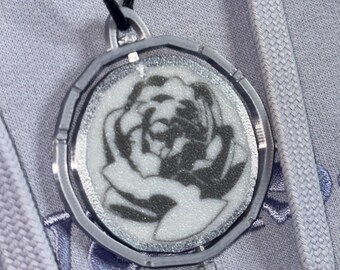Blue Rose Spinning Pendant as Keychain/necklace - Etsy