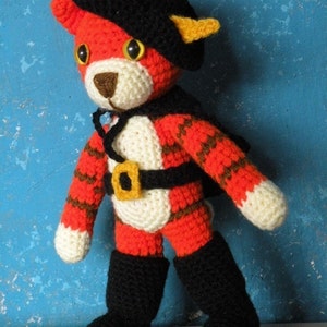 Instant Download PDF - Puss in boots - 11 inches / 28 cm amigurumi doll crochet pattern