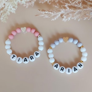 Babyarmband mit Name, Perlenarmband, Kinderarmband, Geburtsarmband, personalisiert, ID Armband, Namensarmband, Taufarmband, Geschenk, Taufe