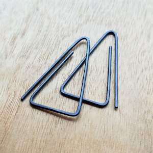 Minimalist triangle, black sterling silver threader earrings, simple geometric design, Folded.