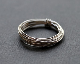 Ring. Modern Contemporary Simple Sleek Elegant Design. Sterling Silver Jewelry. Handmade by Epheriell on Etsy. Circe.