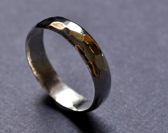 Faceted 5mm Wedding Ring. Sterling Silver Faceted Band. Modern | Contemporary | Simple. Handmade Jewelry.
