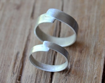 Wrapped Sterling Silver Wedding Ring Set. Matte Finish in your Custom Size. Handmade wedding band set.