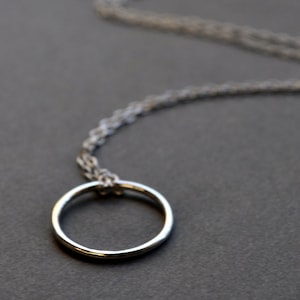 Simple Sterling Silver Circle Necklace. Minimalist Jewelry. Endless.