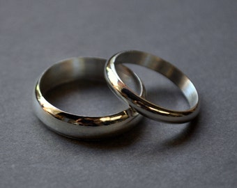 Wedding Band Set - 5mm and 3mm. High Shine. His & hers ring set. Recycled sterling silver wedding bands.