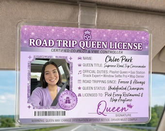 Spersonalizowany klips do daszka samochodowego Road Trip Queen, spersonalizowana akrylowa dekoracja samochodowa w kształcie tablicy rejestracyjnej, uroczy prezent na siedzenie pasażera dla niej, dziewczęcy prezent na akcesoria samochodowe