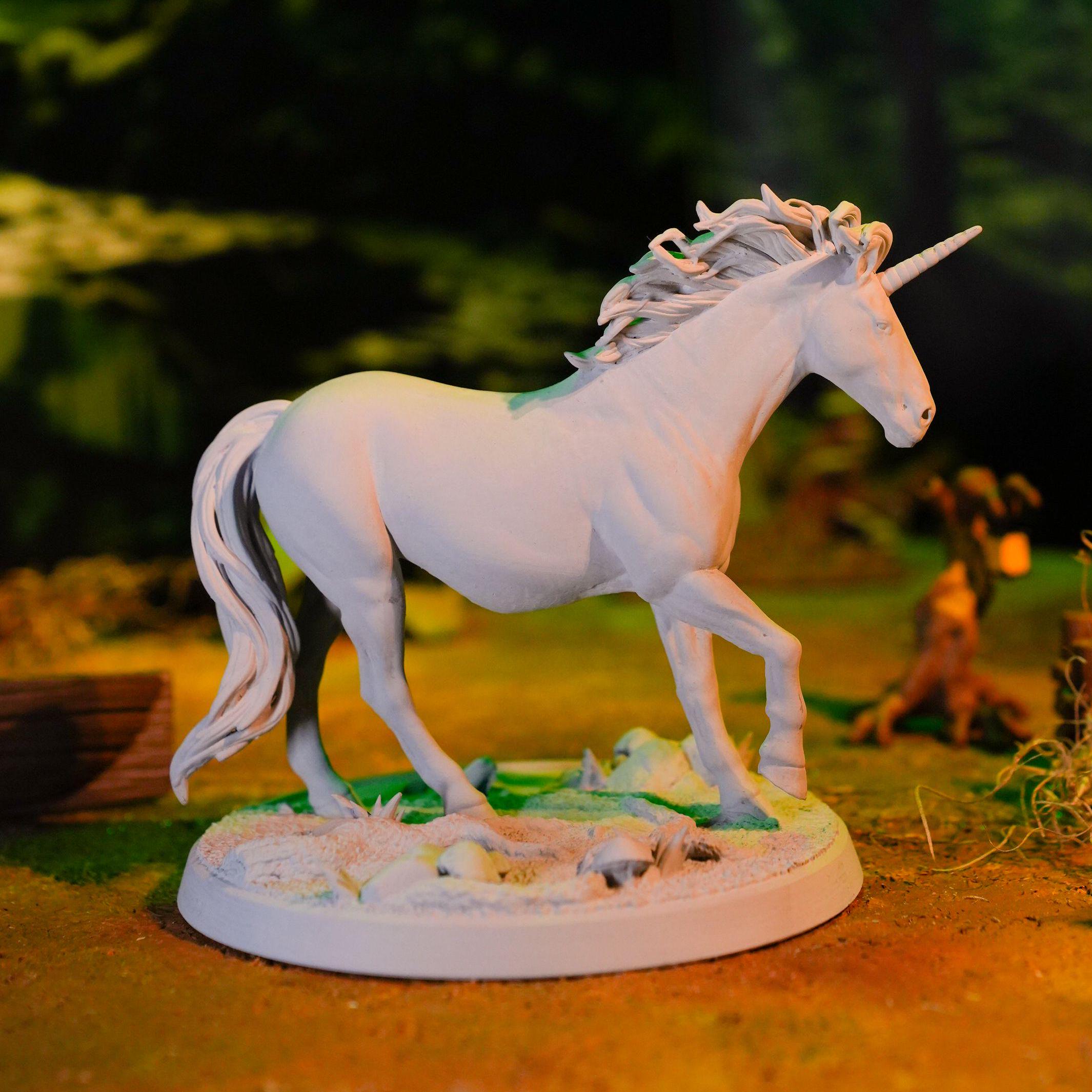 Eenhoorn | 28 mm 32 mm 75 mm en meer | hars op plantaardige basis | Dungeon and Dragons | RPG | Tafelspellen