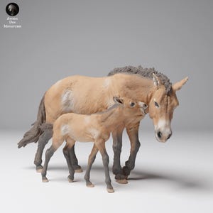 Przewalski’s Horse and Calf | UNPAINTED | plant-based resin 3d print | Nature | Wild Life | Display Piece | Sculpture | Miniature