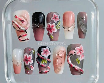 Ongles faits main en forme de fleur de serpent - Fleur de sakura 3D, style cercueil