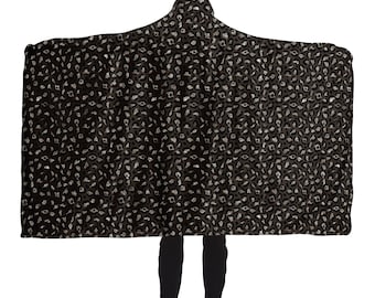 Black Leopard Print Wearable Blanket, Sherpa Lined Animal All Over Print Hood Blanket, Christmas Gift for Her, Y2K Fashion, Girlfriend Gift