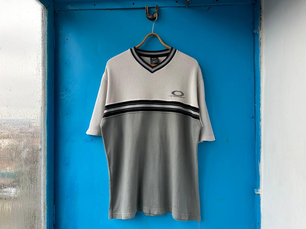 Oakley 00s Software Waffle Embroidered Logo Bootleg Polo T Oakley 00s Software Waffle Embroidered Logo Bootleg Polo T
