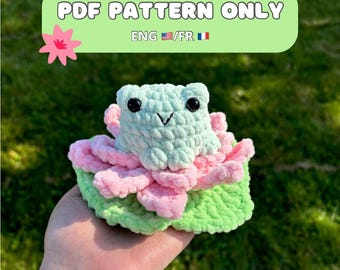 Crochet pattern: lotus frog, PDF, amigurumi (english and french version)