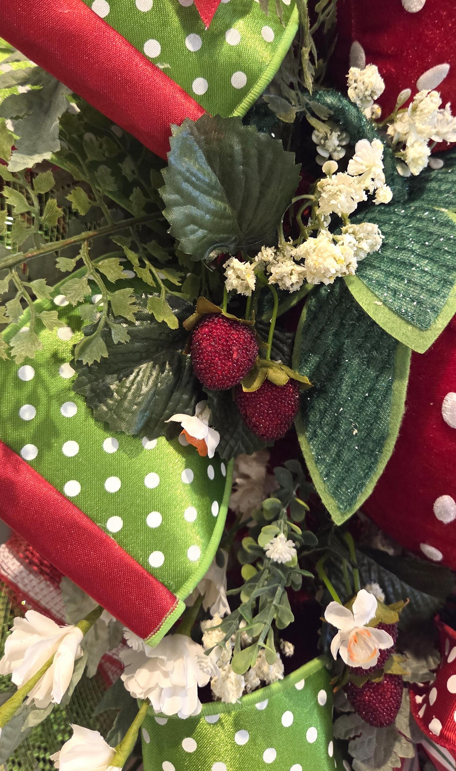Strawberry Door Swag, Farmhouse Summer Decor, Berry Porch Decoration - Etsy