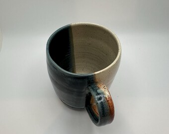 Coffee mug: two-tone